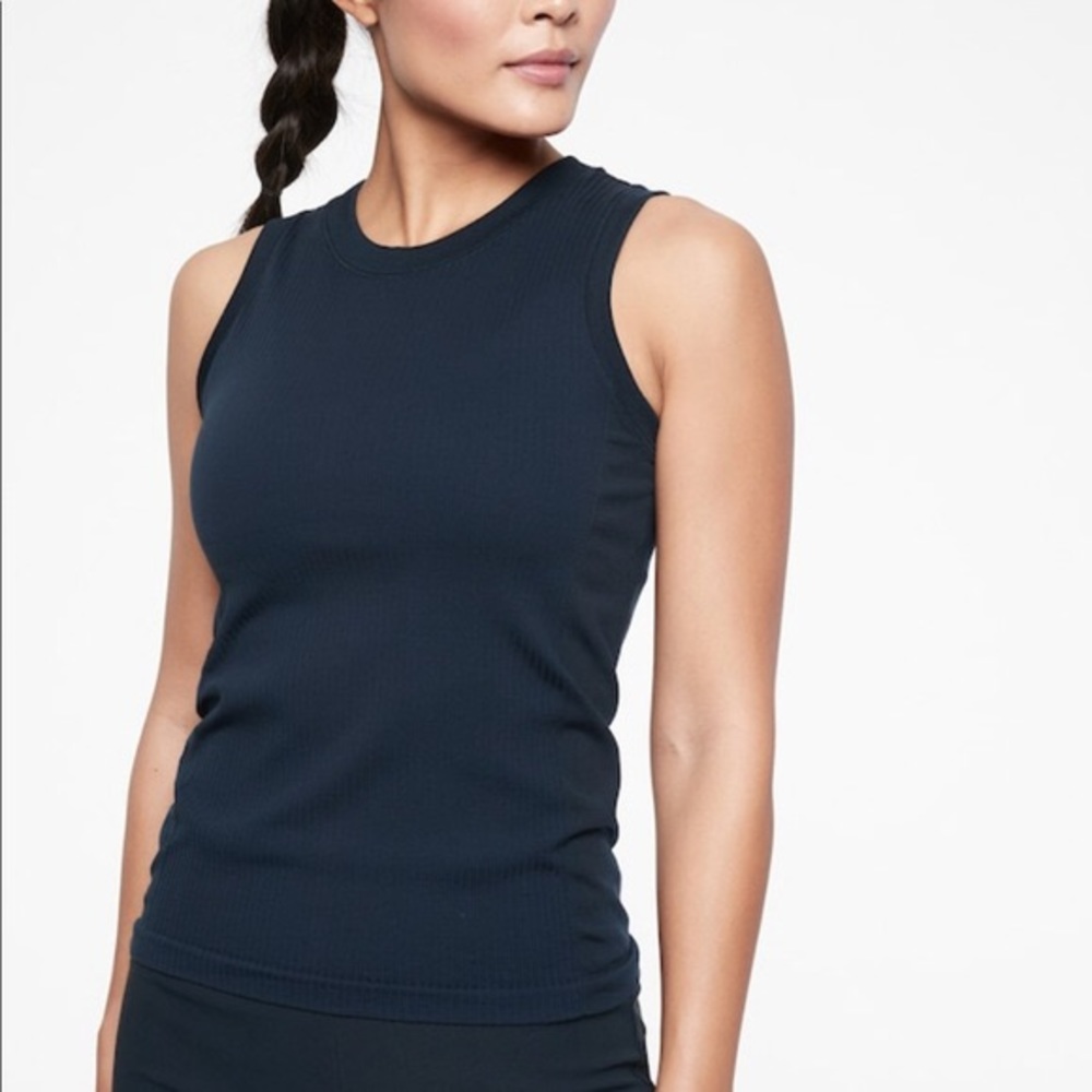 Athleta renew hip length ribbed tank